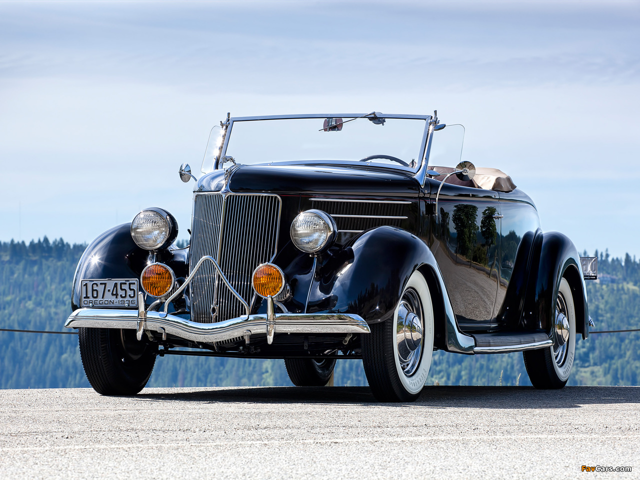 Pictures of Ford V8 Deluxe Roadster (68-760) 1936 (1280 x 960)