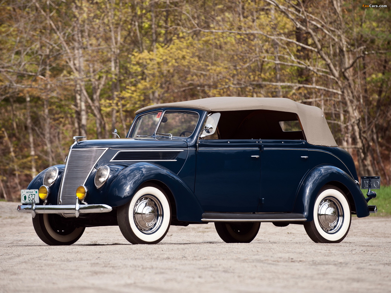 Pictures of Ford V8 Deluxe Phaeton (78-750) 1937 (1600 x 1200)