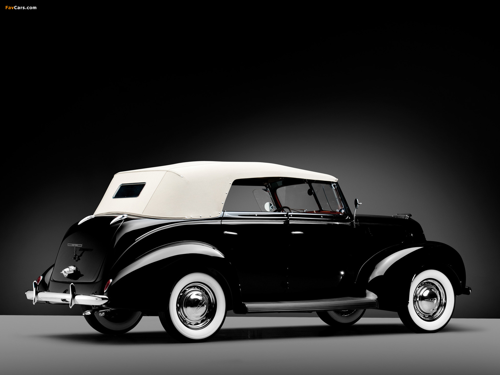 Pictures of Ford V8 Deluxe Phaeton 1938 (1600 x 1200)