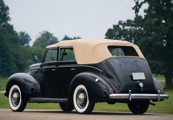 Pictures of Ford V8 Deluxe Convertible Fordor Sedan (91A-74) 1939