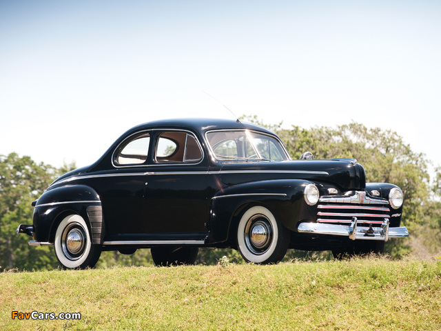 Pictures of Ford V8 Super Deluxe Business Coupe (69A-77B) 1946 (640 x 480)