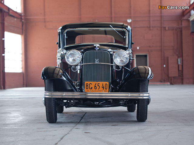 Ford V8 Deluxe Coupe (18-520) 1932 wallpapers (640 x 480)