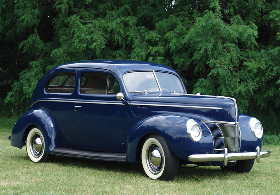 Ford V8 Deluxe Tudor Sedan (01A-70B) 1940 wallpapers