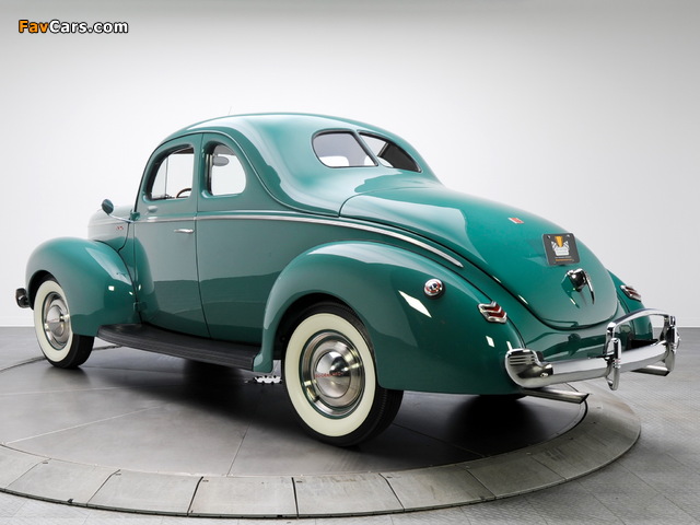 Ford V8 Deluxe 5-window Coupe (01A-77B) 1940 wallpapers (640 x 480)