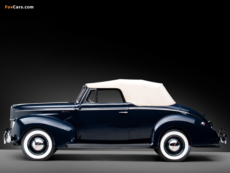 Ford V8 Deluxe Convertible Coupe 1940 wallpapers (800 x 600)