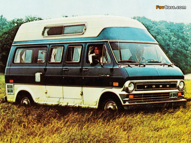 Ford Econoline Club Wagon Camper 1971 wallpapers (640 x 480)