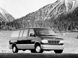 Ford Econoline Club Wagon 1995–97 images