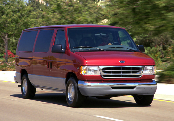 Ford Econoline E-150 1999–2002 images