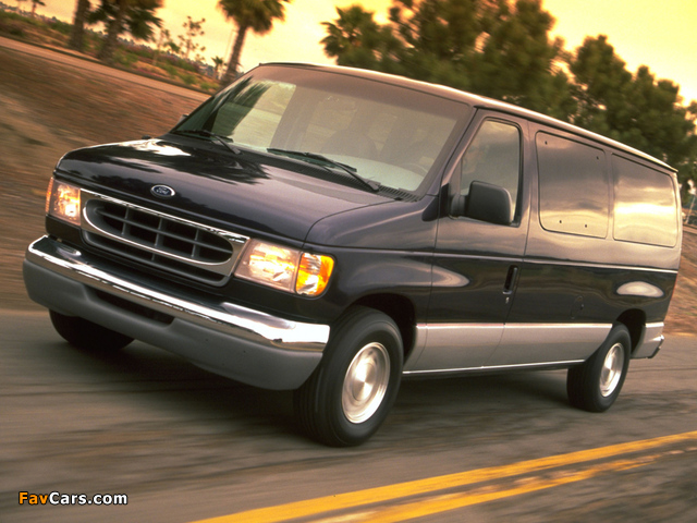 Ford Econoline E-150 1999–2002 pictures (640 x 480)