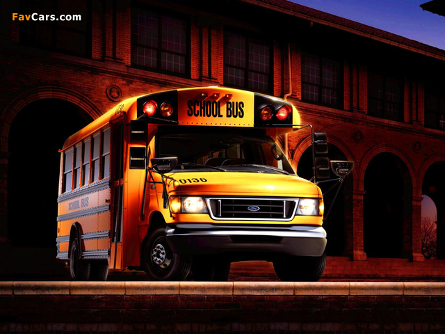 Ford E-450 School Bus 2003–07 images (640 x 480)