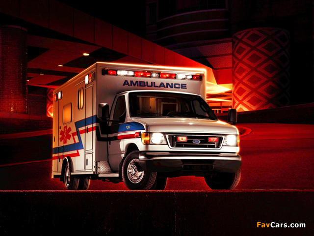 Ford E-450 Ambulance 2003–07 wallpapers (640 x 480)