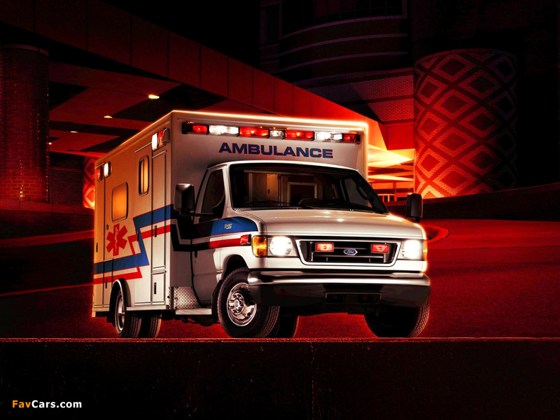 Ford E-450 Ambulance 2003–07 wallpapers (800 x 600)