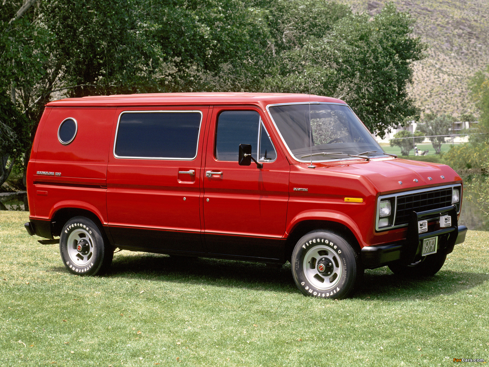 Images of Ford Econoline Club Wagon 1979–82 (1600 x 1200)