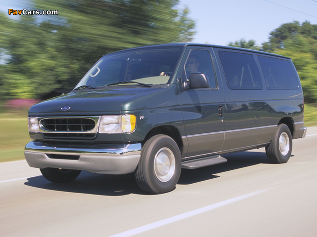 Photos of Ford Econoline E-150 1999–2002 (640 x 480)