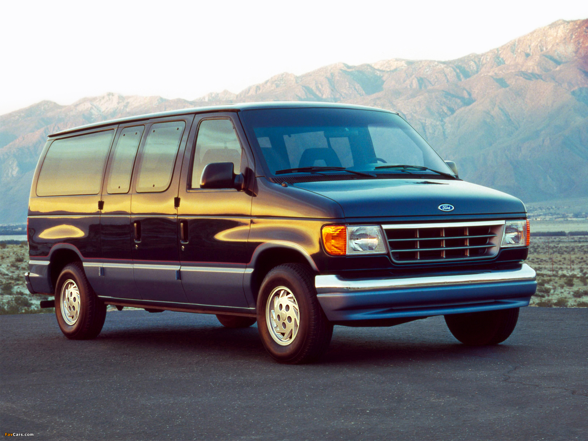 Ford Econoline 1991–95 wallpapers (2048 x 1536)