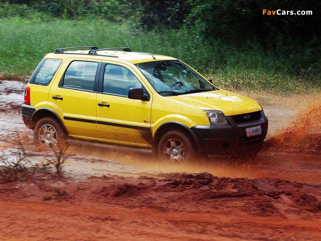 Photos of Ford EcoSport 4WD 2004–07 (640 x 480)