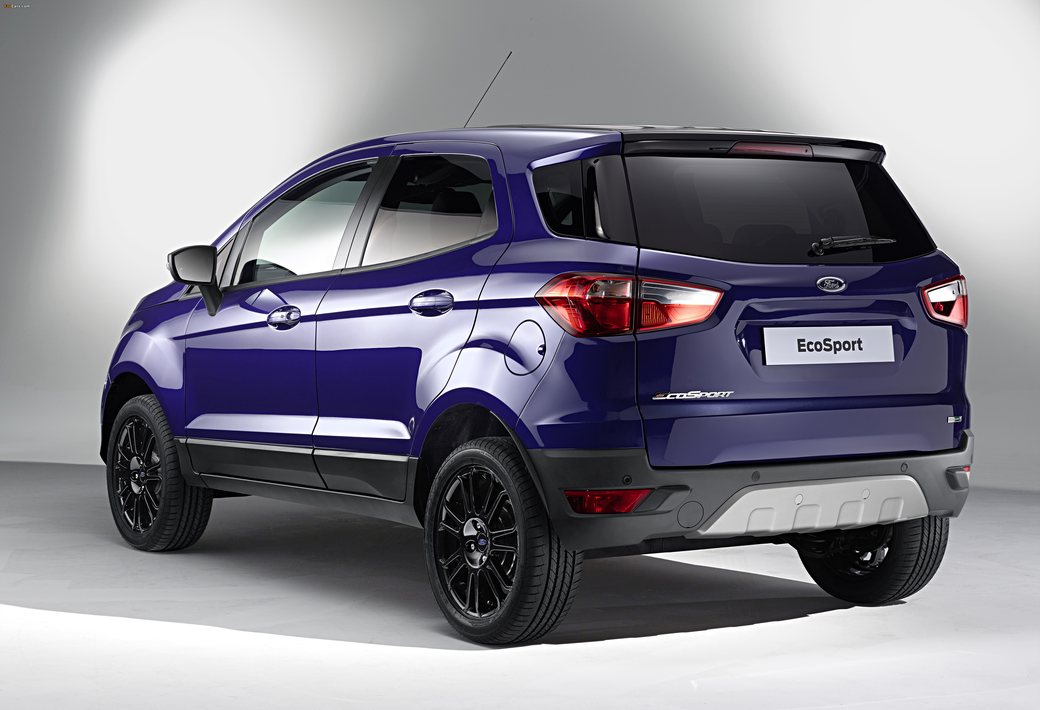 Ford EcoSport S 2015 wallpapers (4096 x 2798)