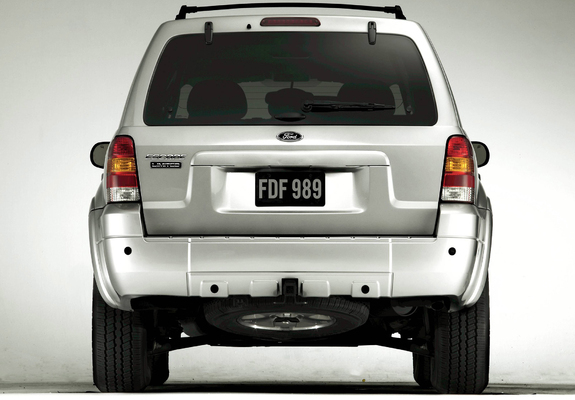 Ford Escape Limited 2004–07 images