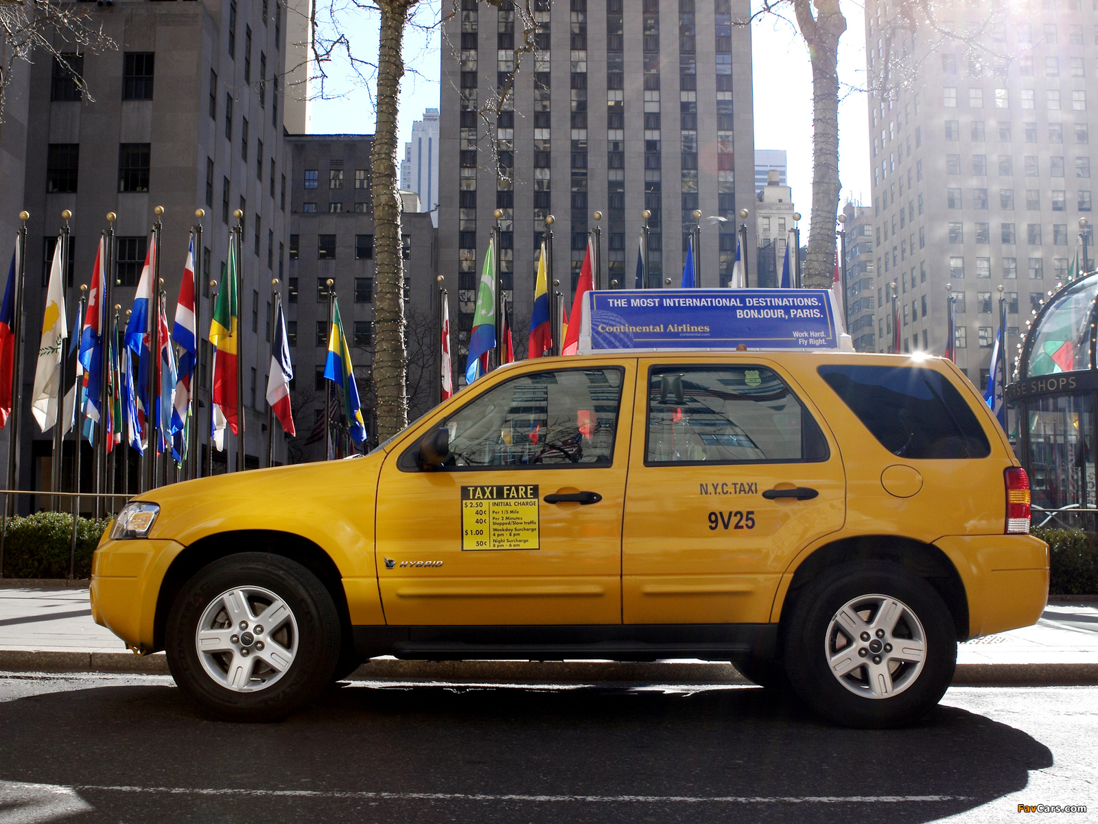Ford Escape Hybrid Taxi 2005–07 photos (1600 x 1200)