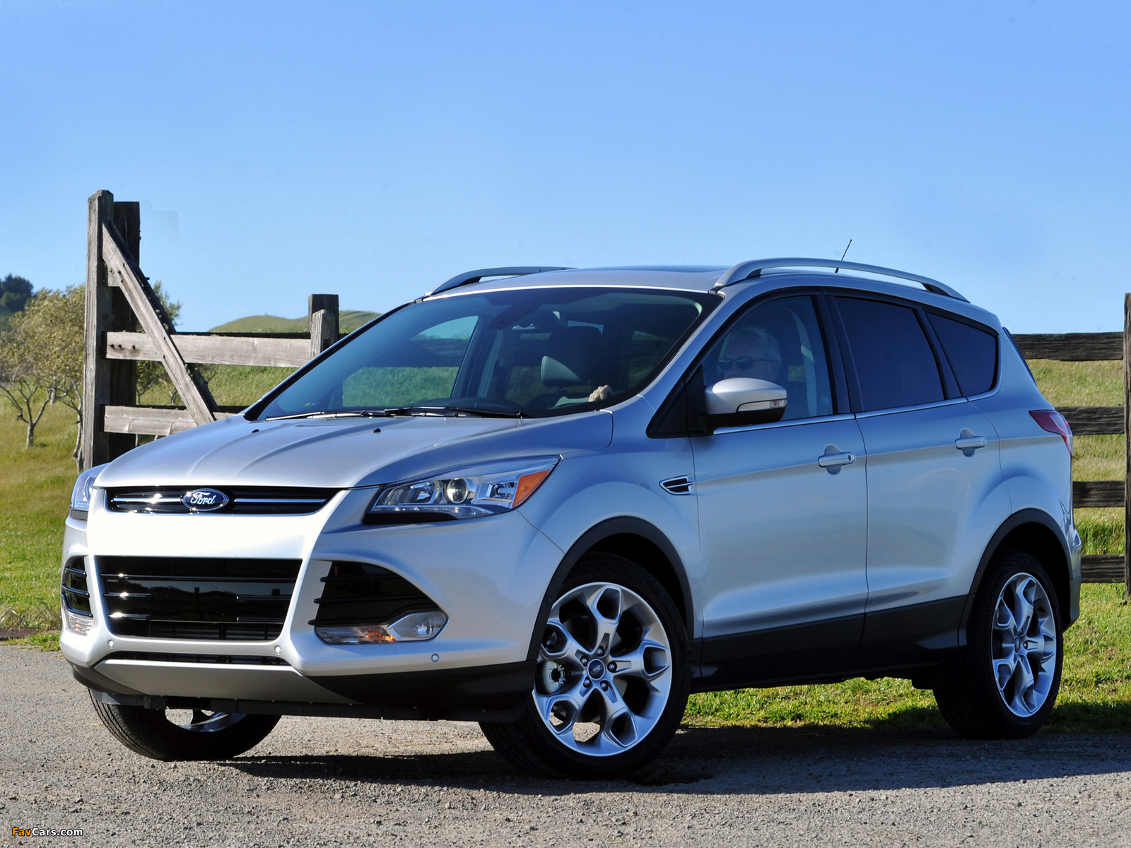 Ford Escape 2012 photos (1600 x 1200)