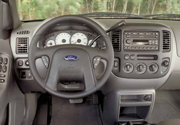 Ford Escape 2000–04 wallpapers