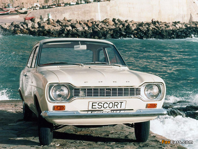 Ford Escort Coupe 1968–74 images (640 x 480)