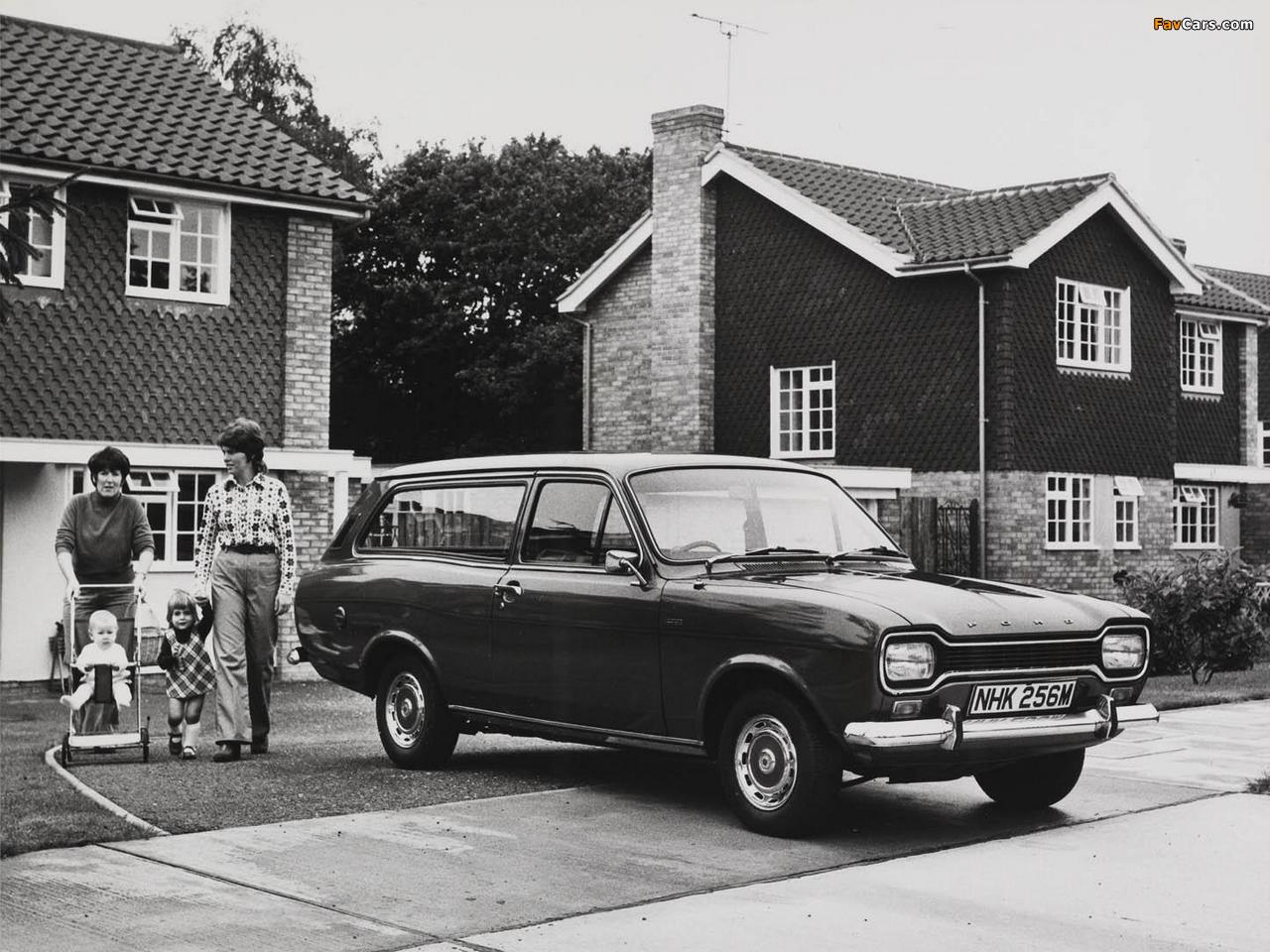 Ford Escort Estate UK-spec 1968–74 photos (1280 x 960)