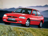 Ford Escort 3-door Hatchback UK-spec 1995–98 pictures
