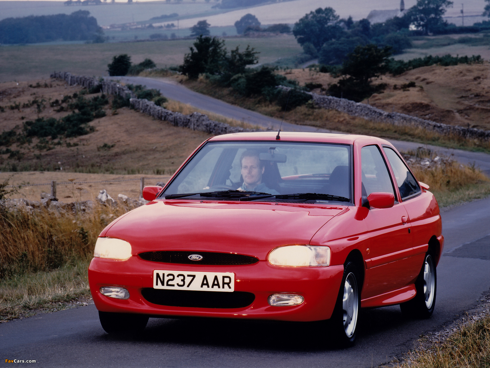 Ford Escort RS2000 UK-spec 1995–96 pictures (1600 x 1200)