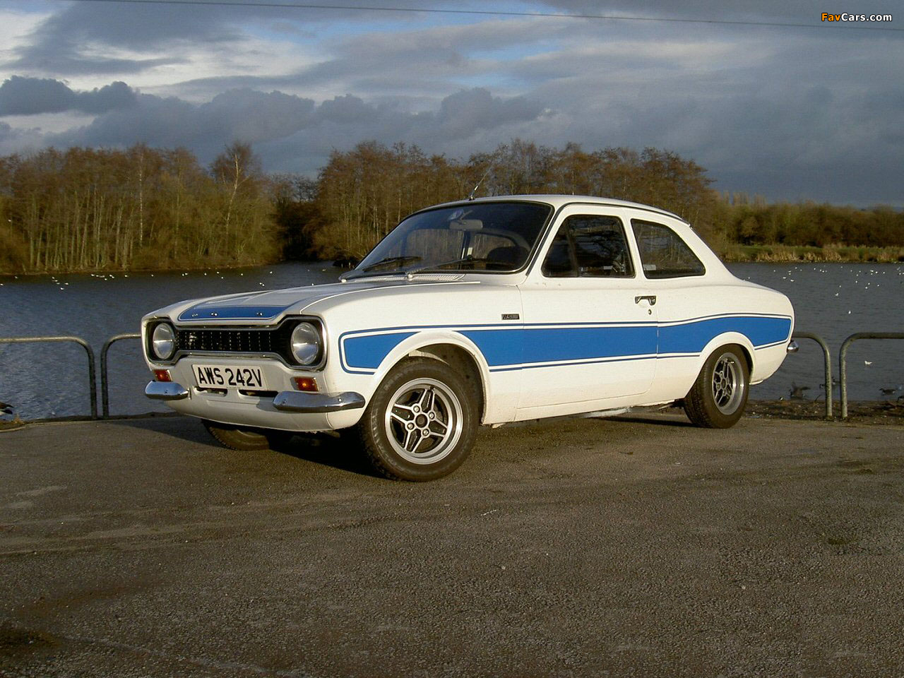 Photos of Ford Escort RS2000 UK-spec 1973–74 (1280 x 960)