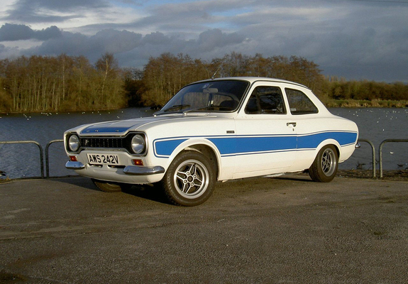 Photos of Ford Escort RS2000 UK-spec 1973–74