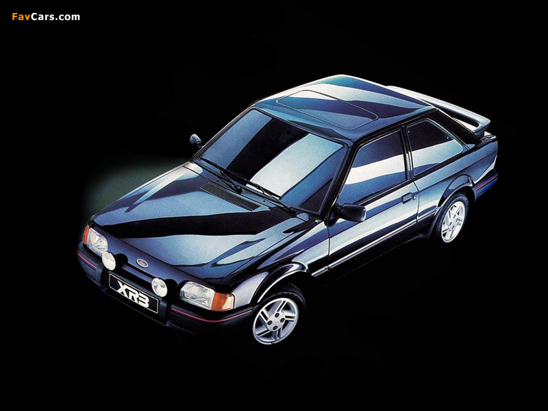 Photos of Ford Escort XR3i 1986–89 (800 x 600)