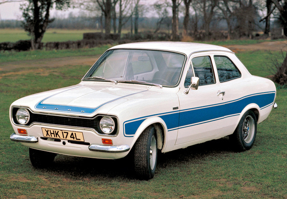 Pictures of Ford Escort RS2000 1973–74