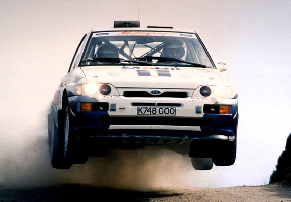 Pictures of Ford Escort RS Cosworth Rally Car (Vb)