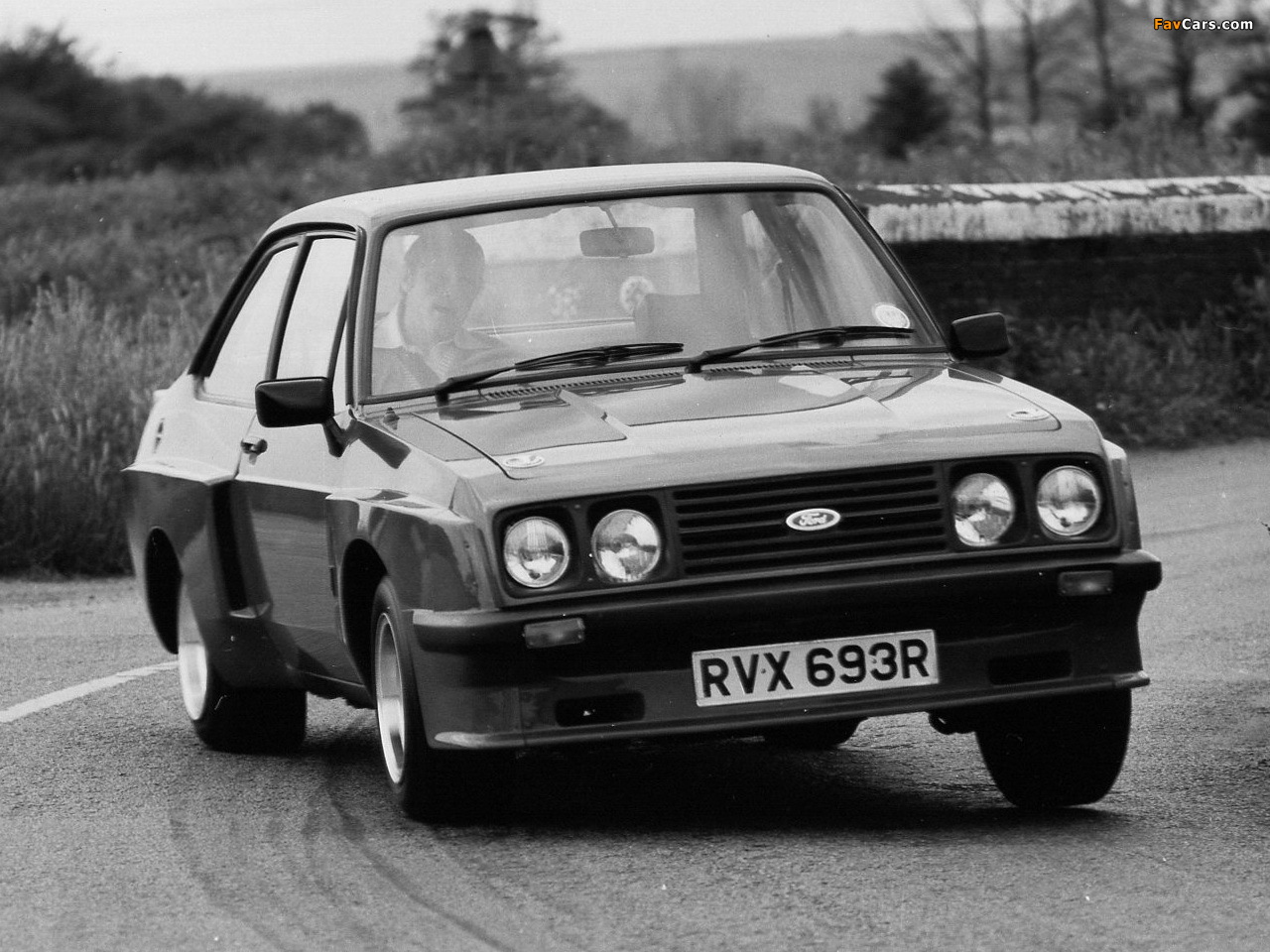 Pictures of Ford Escort RS2000 Series X (1280 x 960)