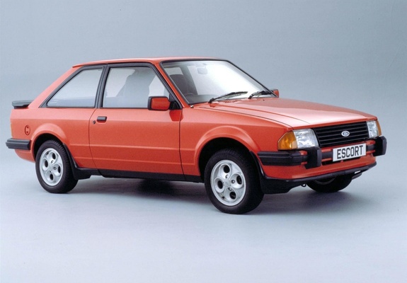 Ford Escort Coupe UK-spec 1980–86 wallpapers