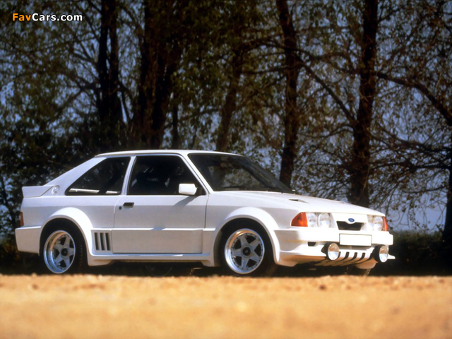 Ford Escort RS1700T Prototype 1982–83 wallpapers (640 x 480)