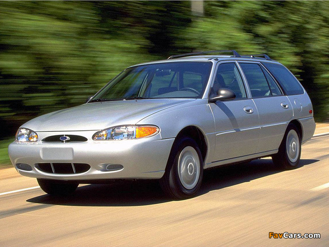 Photos of Ford Escort Wagon 1997–99 (640 x 480)
