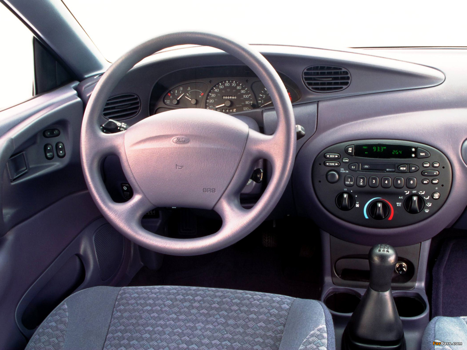 Pictures of Ford Escort ZX2 1998–2002 (1600 x 1200)
