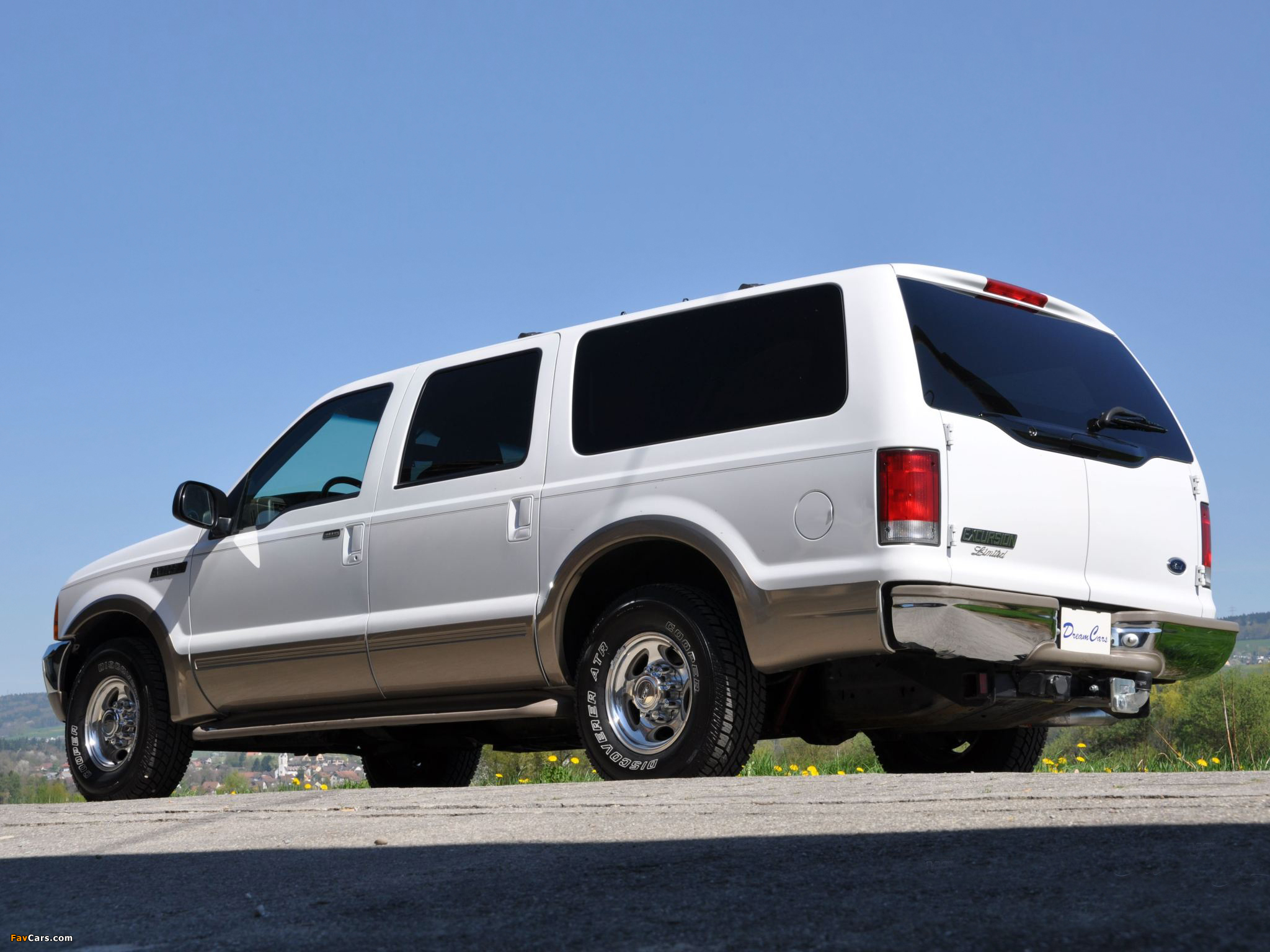 Ford Excursion Limited 1999–2004 images (2048 x 1536)