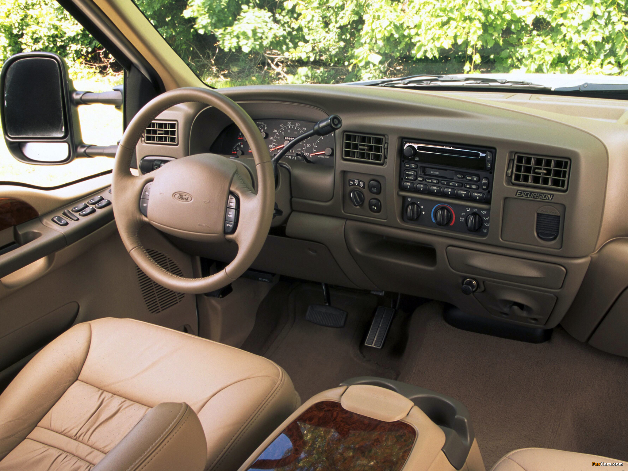 Ford Excursion Limited 1999–2004 pictures (2048 x 1536)