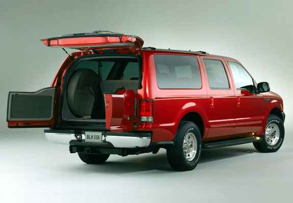 Photos of Ford Excursion 1999–2004