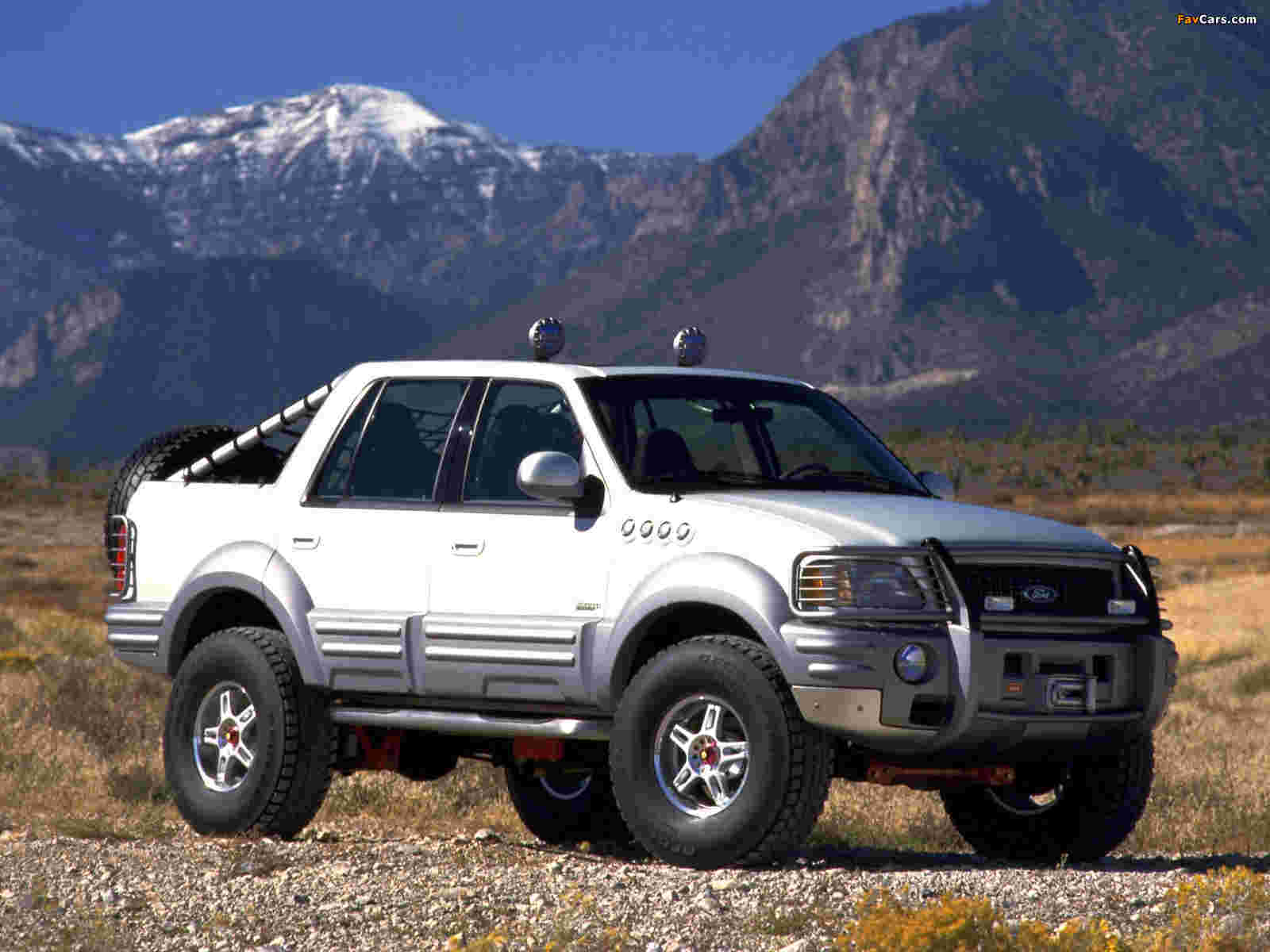 Images of Ford Expedition Himalaya Concept 1999 (1600 x 1200)