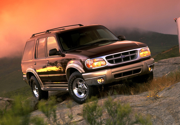 Ford Explorer 1994–2001 photos