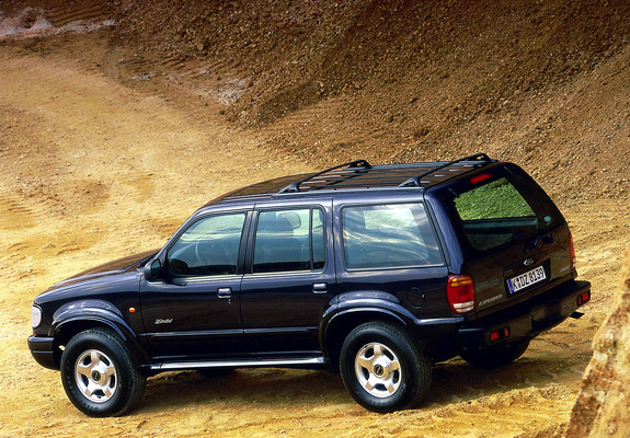 Ford Explorer EU-spec 1995–2001 images