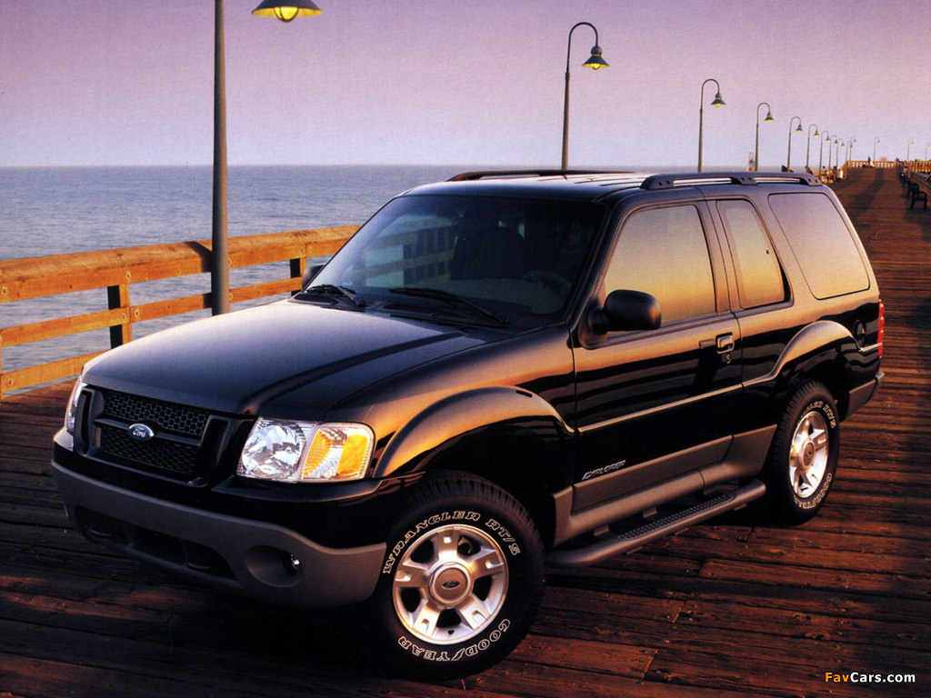 Ford Explorer Sport 2001–03 images (1024 x 768)