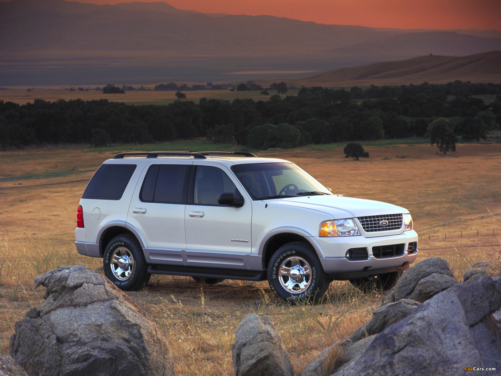Ford Explorer 2001–05 wallpapers (1600 x 1200)