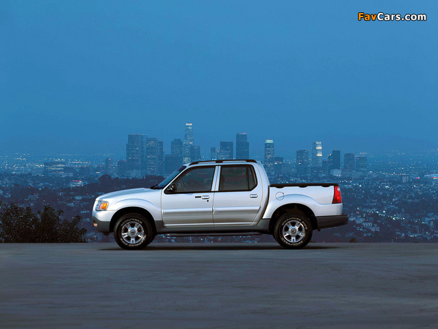 Images of Ford Explorer Sport Trac 2000–05 (640 x 480)