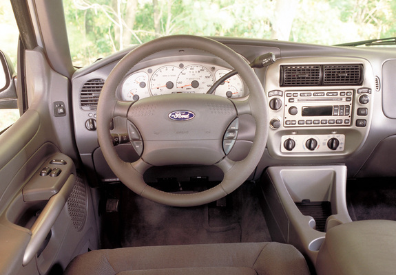 Images of Ford Explorer Sport 2001–03