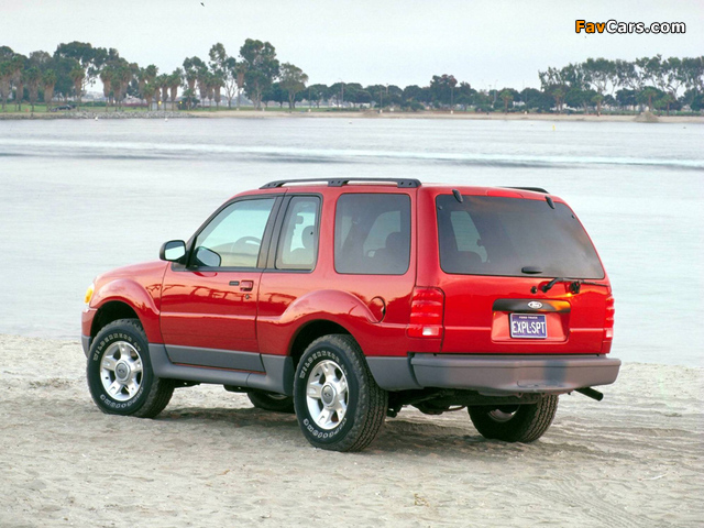 Images of Ford Explorer Sport 2001–03 (640 x 480)